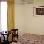 Otel Korner Saint Marcel 3*