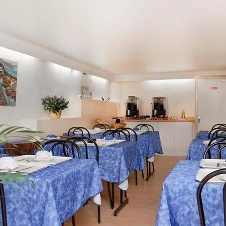 Hotel Korner Saint Marcel 3*