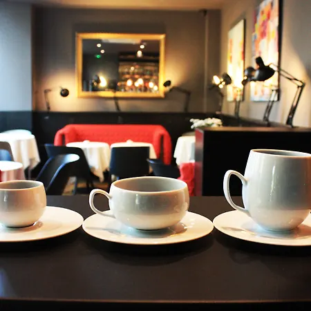 Korner Saint Marcel Hotel 3*