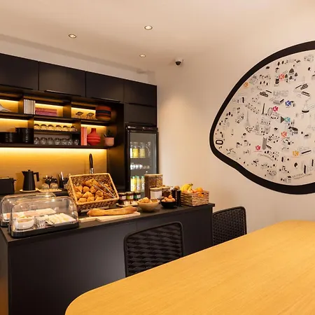 Korner Saint Marcel Hotel