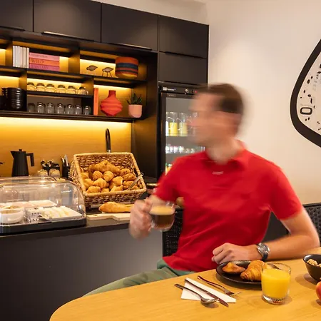 Korner Saint Marcel 3* Párizs