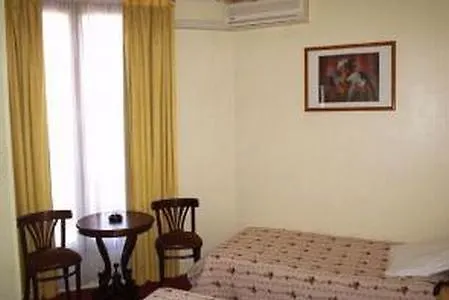 מלון Korner Saint Marcel 3*