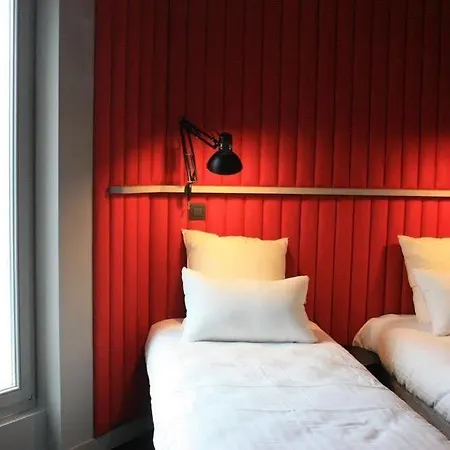 Korner Saint Marcel Hotel 3*