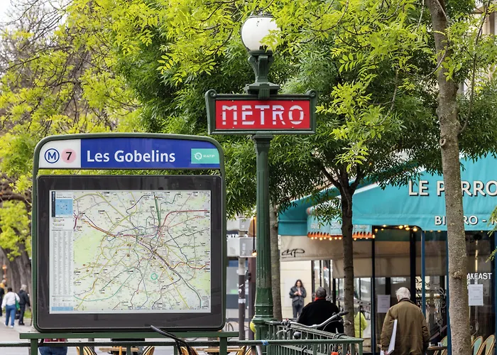 Korner Saint Marcel Hotel